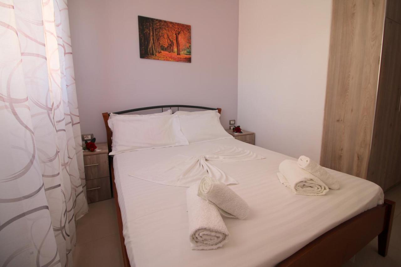 Eduart Apartments 2 Sarandë Exterior foto